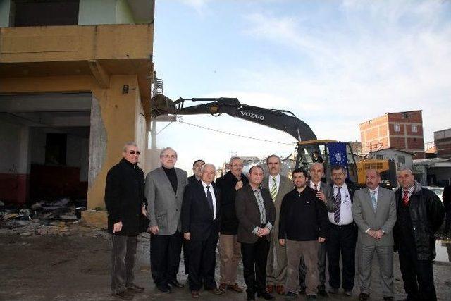 Bursa Trafiğini Rahatlatacak 30 Metrelik Yol A&ccedil;ılıyor 1