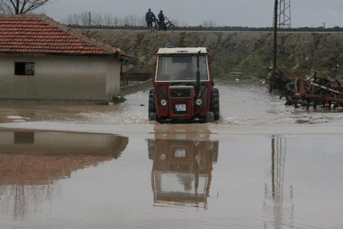 Sağanak Yağış, Havsa İl&ccedil;esini G&ouml;le &Ccedil;evirdi