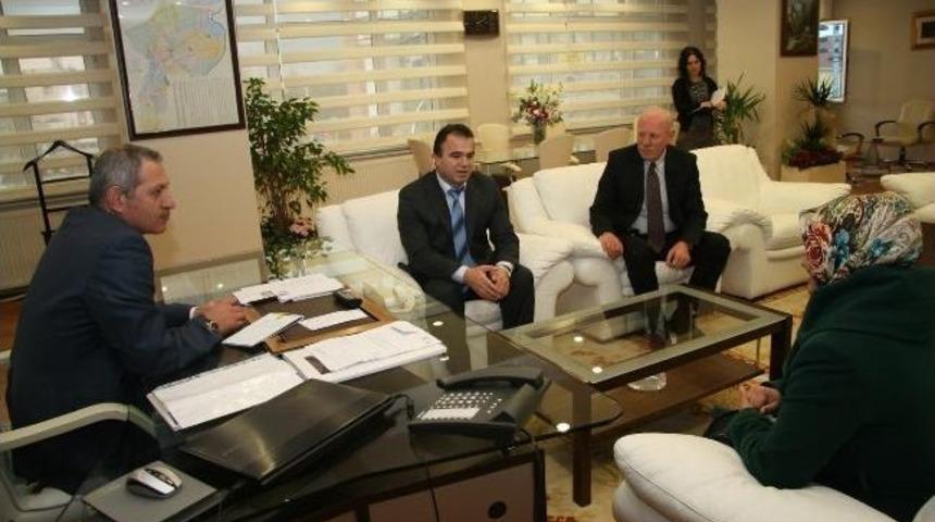S&uuml;r&uuml;c&uuml; Kurslarından Başkan Dişli&rsquo;ye Ziyaret