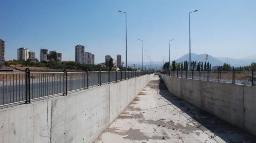 Melikgazi&rsquo;den Sel Taşkınlarına Karşı &Ouml;nlem