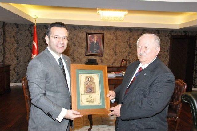 Metin İlyas Aksoy’dan Vali Aksoy’a Ziyaret 1