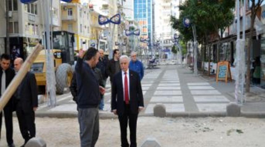 Şinasi Efendi Caddesi Yeniden D&uuml;zenleniyor