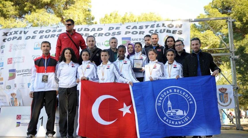 Krosta &Uuml;sk&uuml;dar Belediyesi Avrupa &Uuml;&ccedil;&uuml;nc&uuml;s&uuml;