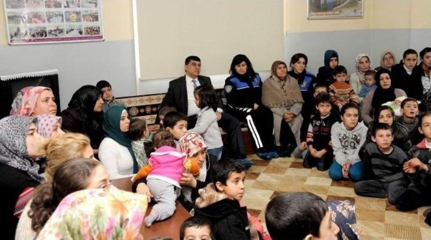 Başkan Fadıloğlu Karbonmonoksit Dedekt&ouml;r&uuml; Dağıtmaya Devam Ediyor