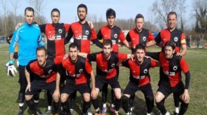 Zaraspor Liderliğe Y&uuml;kseldi