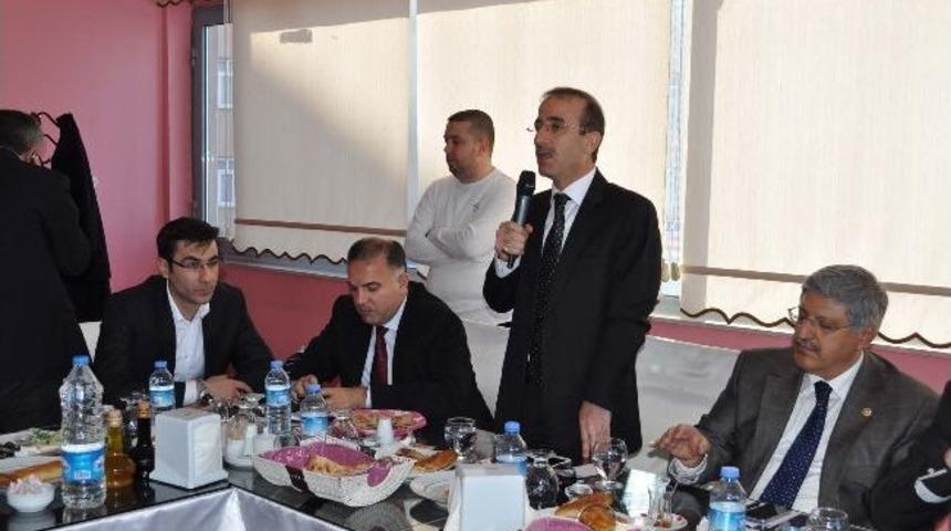 Ak Partili Kiler Ve Demir&ouml;z Muhtarlarla Buluştu