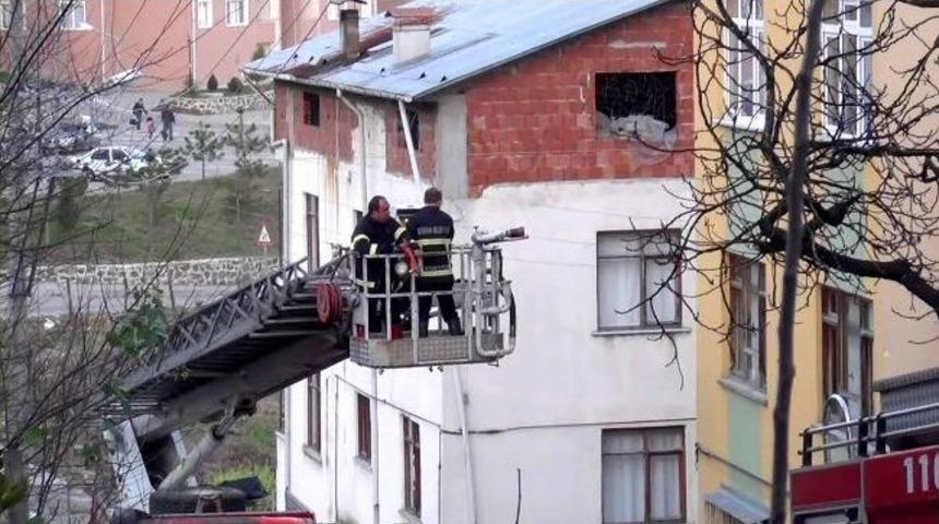 Temizlenmeyen Bacalar Yangına Sebep Oluyor