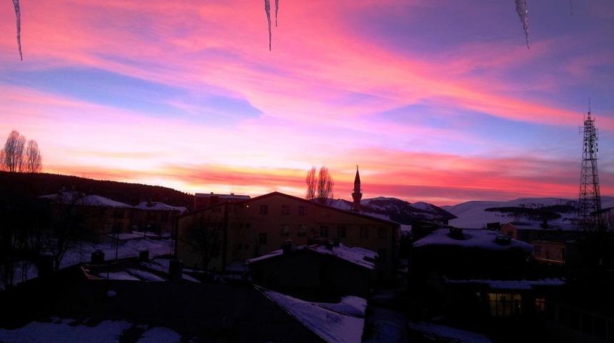 Sarıkamış&rsquo;ta G&uuml;n Batımı Seyirlik Oldu