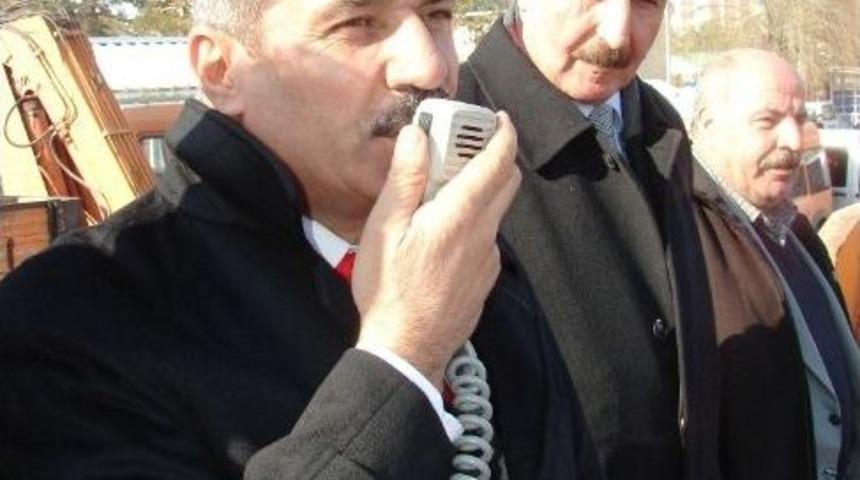 Van&rsquo;da Taşeron İş&ccedil;ilerin İşten &Ccedil;ıkarılmalarına Tepki