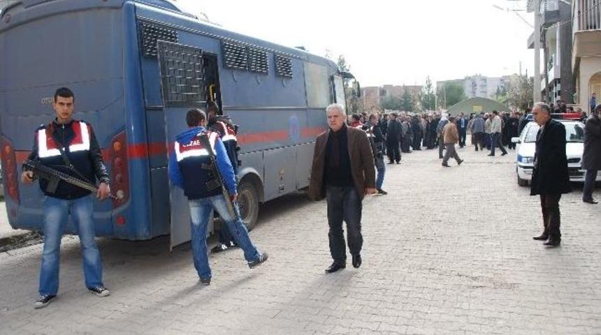 Tutuklu Bdp&rsquo;li Milletvekiline Cenaze İzni