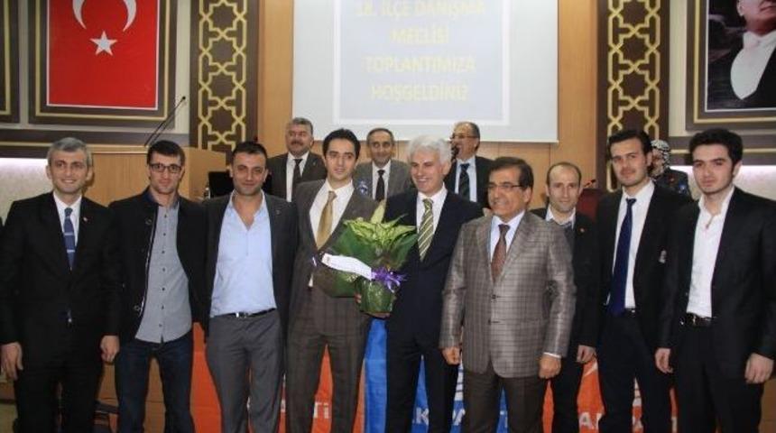 Anayasa Referanduma Gidebilir