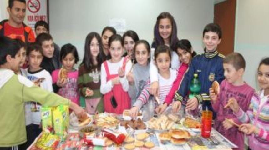 Sezonu Pasta Ve B&ouml;rekle A&ccedil;tılar