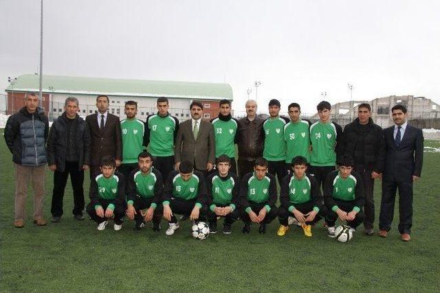 Belediye Bingölspor U18 Finalinde 1