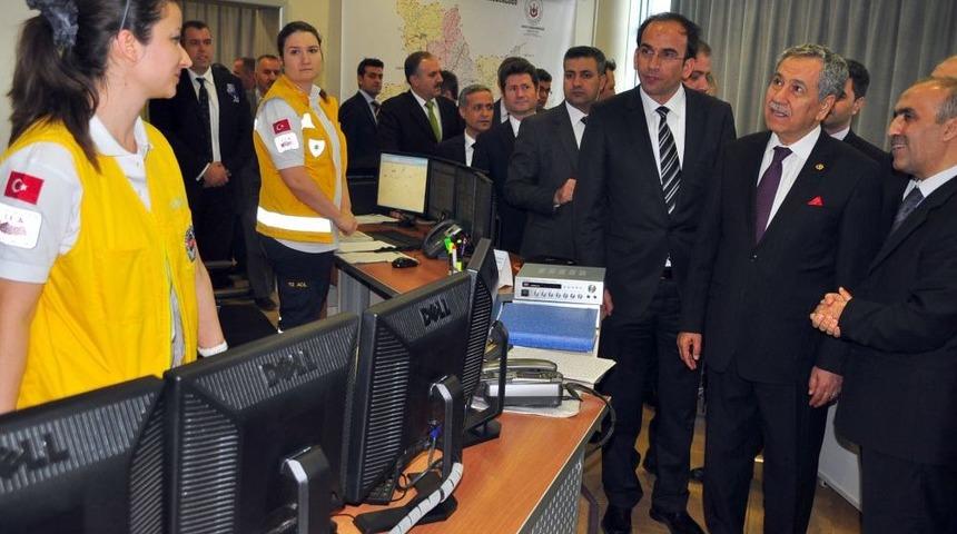 Arın&ccedil;: Sağlıkta D&ouml;n&uuml;ş&uuml;m Engellemelere Rağmen Hayata Ge&ccedil;ti
