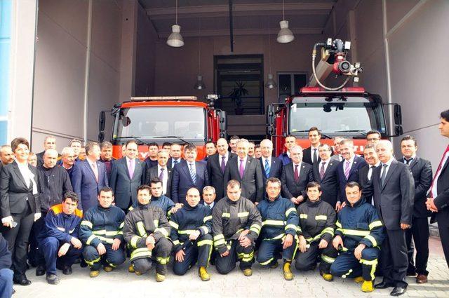 Arınç: Sağlıkta Dönüşüm Engellemelere Rağmen Hayata Geçti