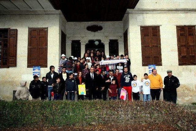 Basketbolcular Tegv li Çocuklar İle Buluştu 1