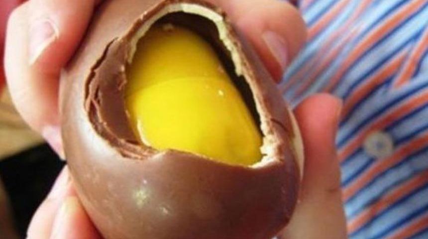 Cinsel organından sürpriz yumurta çıktı