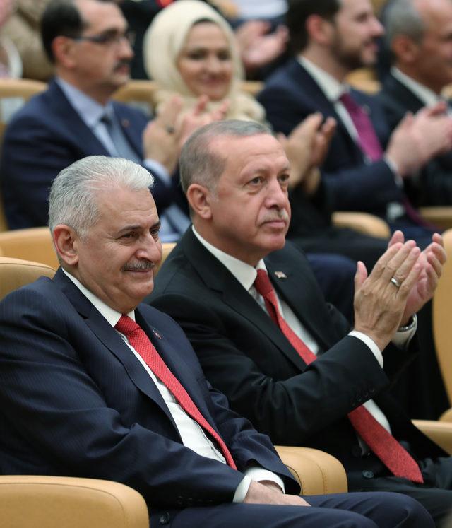 Cumhurbaşkanı Erdoğan ın s&ouml;zleri Binali Yıldırım ı duygulandırdı (2)&nbsp; 3