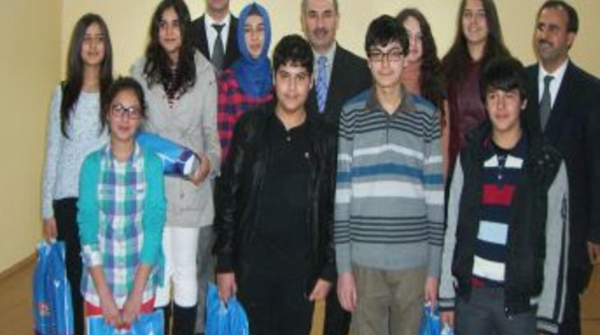 Işık Dershaneleri Başarılı &Ouml;ğrencilerini Unutmadı