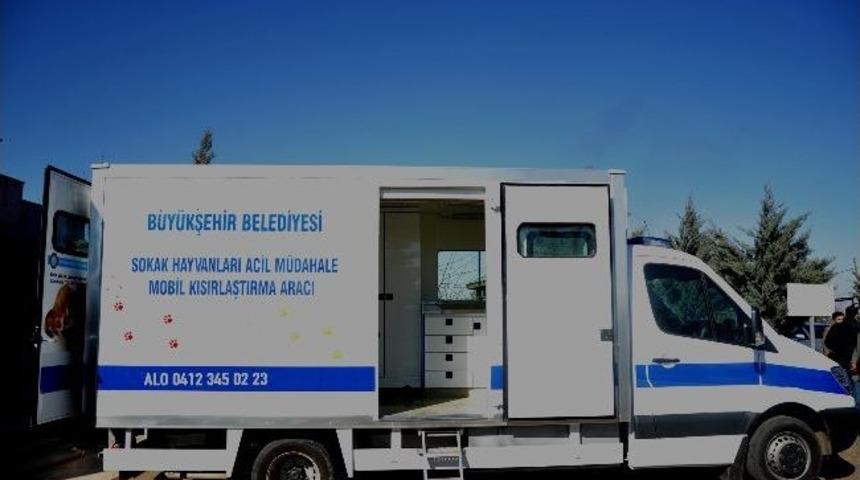 Diyarbakır B&uuml;y&uuml;kşehir Belediyesi&rsquo;ne Hayvan Ambulansı Alındı