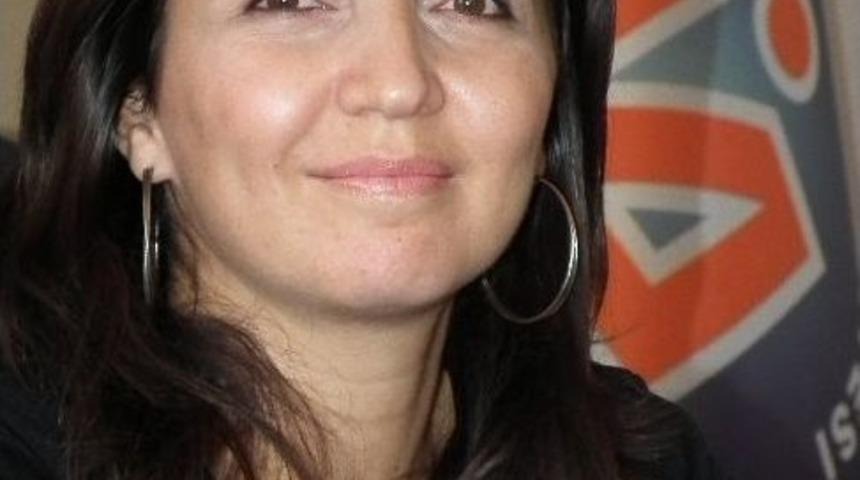 Manavgat Myo&rsquo;lu &Ouml;ğrenciler Madalyalarla D&ouml;nd&uuml;