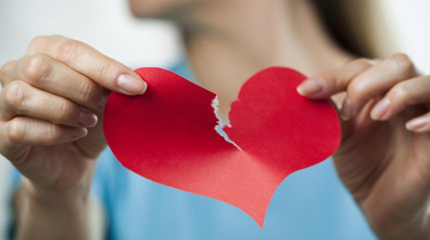 Ayrıldığınız sevgiliyi teselli etmek mi?