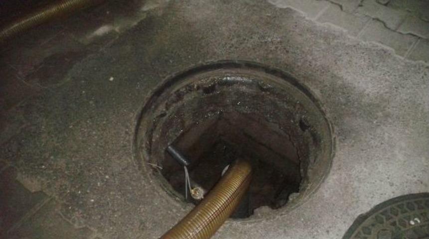 Tarsus&rsquo;ta 28 Ton Ka&ccedil;ak Akaryakıt Ele Ge&ccedil;irildi