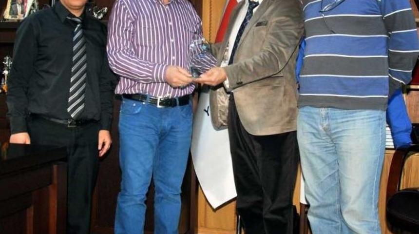 Zihinsel Engelliler İ&ccedil;in Buluştu