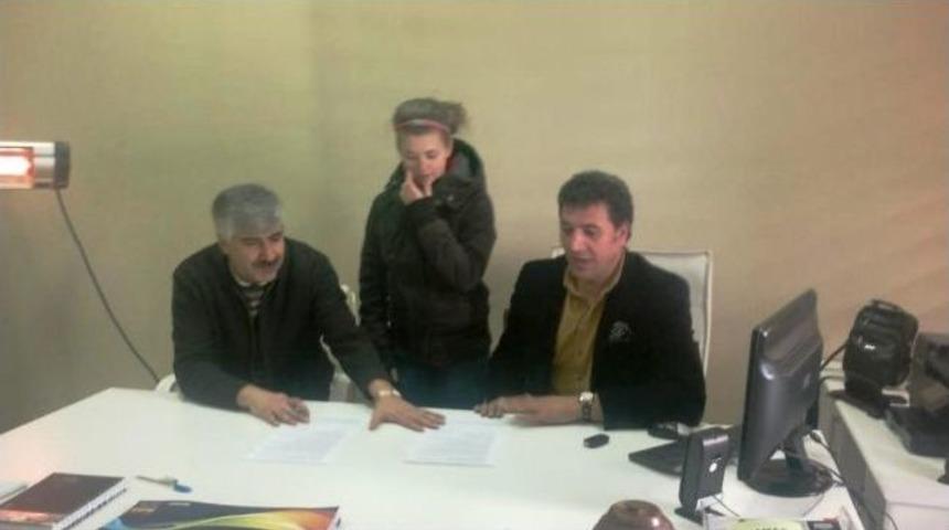 Narmanspor Bayan Buz Hokeyi Takımına Kanada&rsquo;dan Transfer