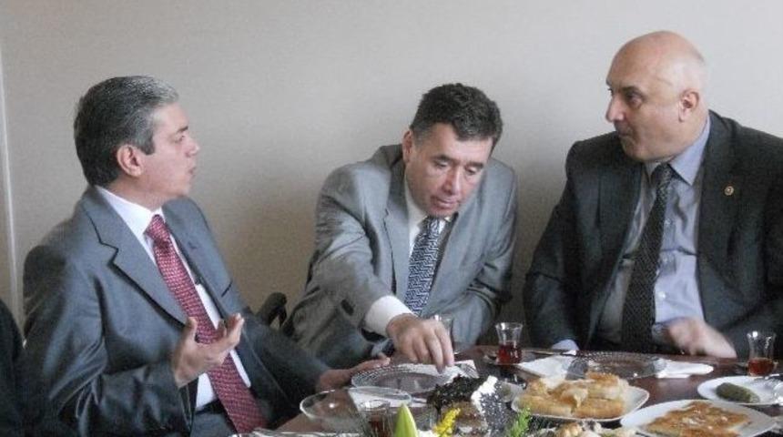 Makine M&uuml;hendisleri Milletvekilini Ağırladı