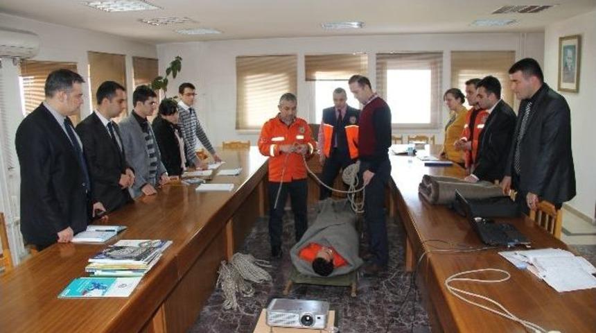 Giresun Afet Ve Acil Durum M&uuml;d&uuml;rl&uuml;ğ&uuml;&rsquo;nde Hizmet İ&ccedil;i Eğitim