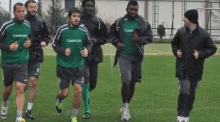 Denizlispor Deplasmanda G&uuml;lm&uuml;yor