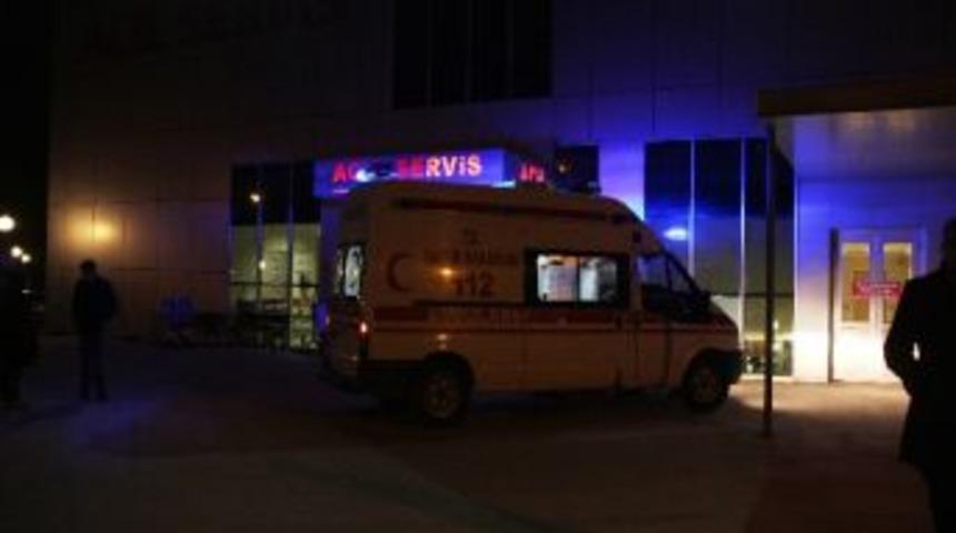 Akyazı Devlet Hastanesi Ulaşımında B&uuml;y&uuml;k Sorun