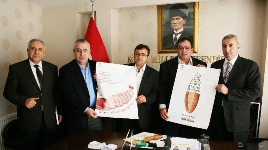 Aksaray'da Ekmek İsrafı Kampanyası S&uuml;r&uuml;yor