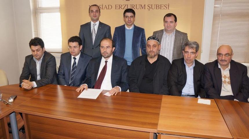 Bekmez: Paland&ouml;ken, 5 Yıldızlı Otellerden Kurtarılmalı