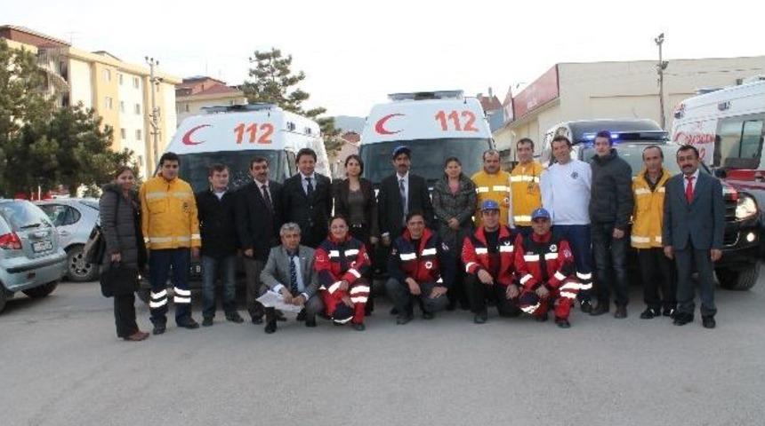 Bolu&rsquo;ya D&ouml;rt Yeni Ambulans Verildi