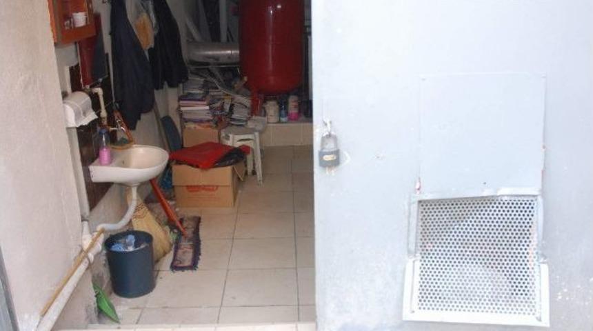 Okulun M&uuml;zik Setini Alıp Kayıplara Karıştı