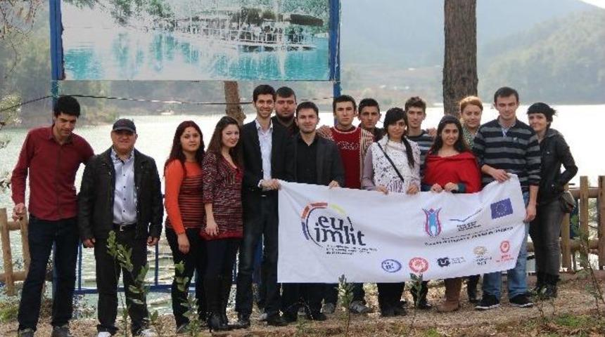 Sd&uuml;'den Uygulamalı Dil Eğitimi Projesi