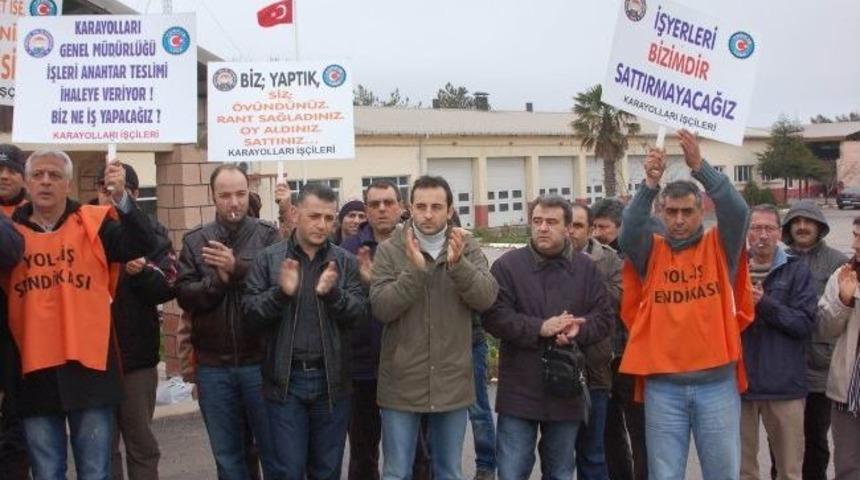 Karayolları &Ccedil;alışanları &Ouml;zelleştirmeyi Protesto Etti