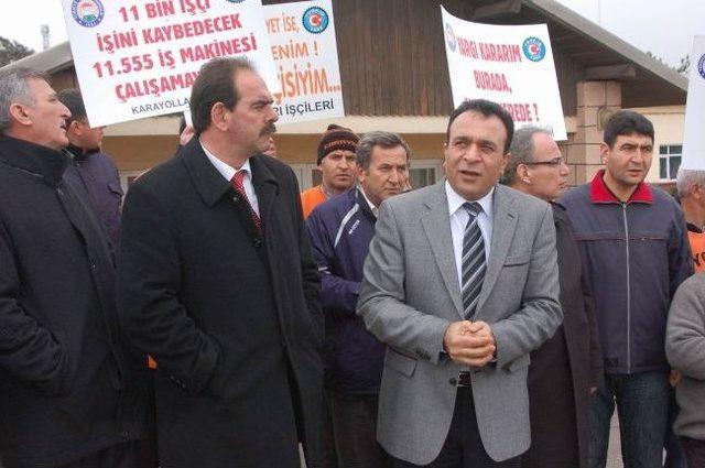 Karayolları &Ccedil;alışanları &Ouml;zelleştirmeyi Protesto Etti 1