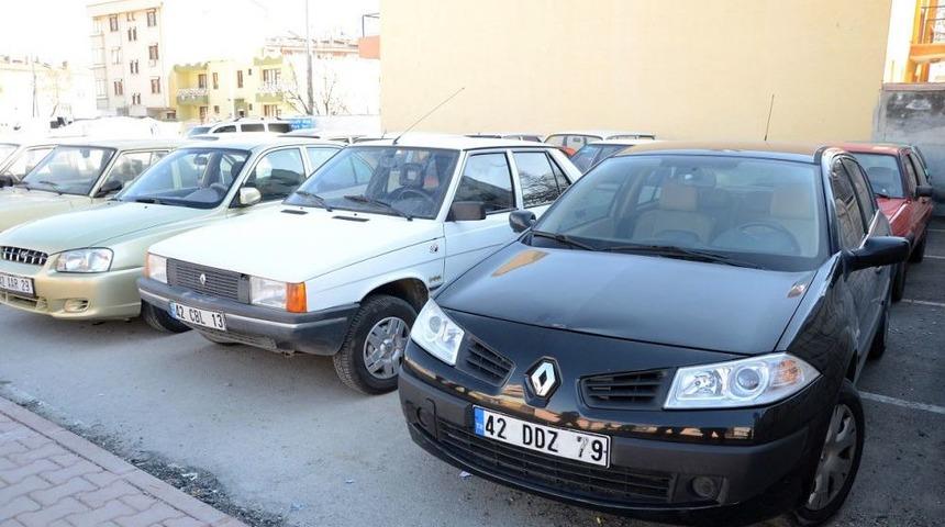 Oto Hırsızlığı &Ccedil;etesine B&uuml;y&uuml;k Operasyon: 50 Ara&ccedil; Ele Ge&ccedil;irildi