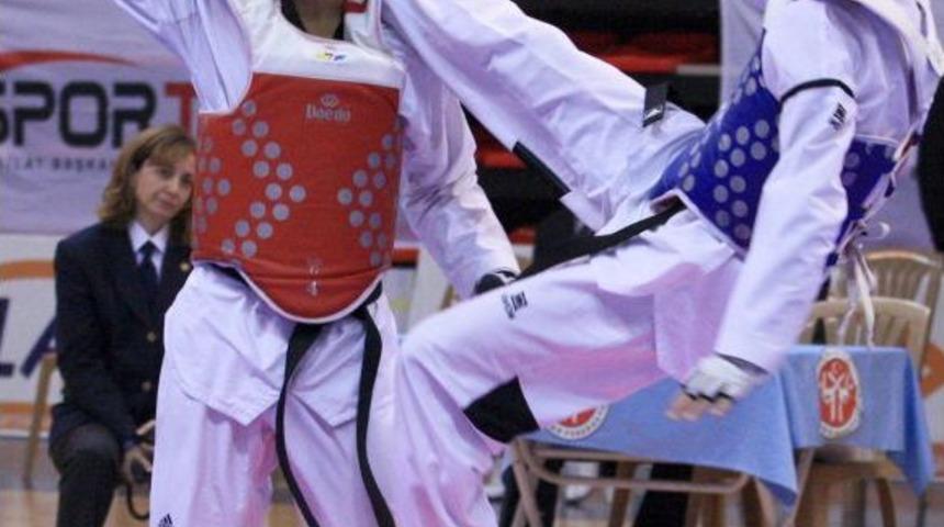 &Uuml;mitler Tekvando &Uuml;mit Milli Takım Se&ccedil;meleri Sona Erdi