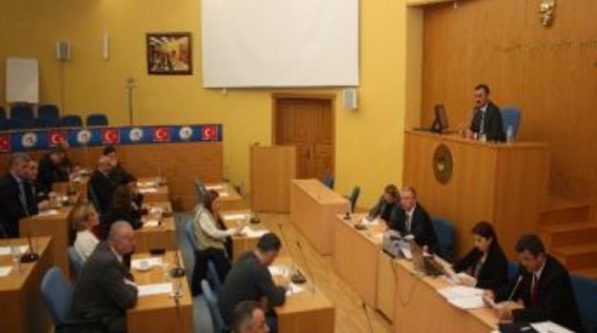 D&uuml;zce Belediyesi Şubat Ayı Meclis Toplantısı Yapıldı