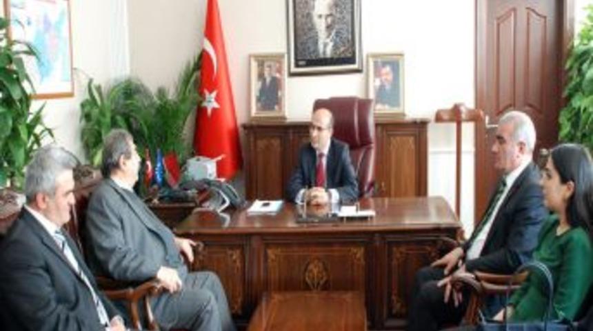 Konukoğlu&rsquo;ndan Vali Mahmut Demirtaş&rsquo;a Ziyaret