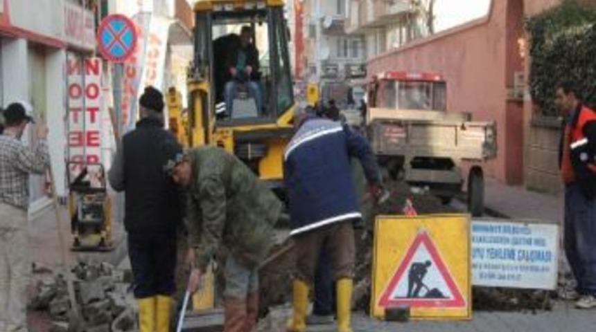 Burhaniye&rsquo;de İ&ccedil;me Suyu Hattı