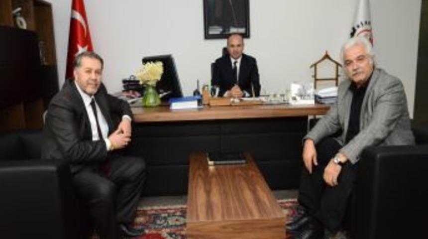 Sanat&ccedil;ı Serdar G&ouml;khan, Başkan Erdoğan&rsquo;ı Ziyaret Etti