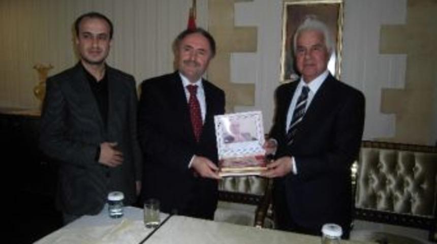 Edirne&rsquo;den Kıbrıs&rsquo;a G&ouml;n&uuml;l K&ouml;pr&uuml;s&uuml;