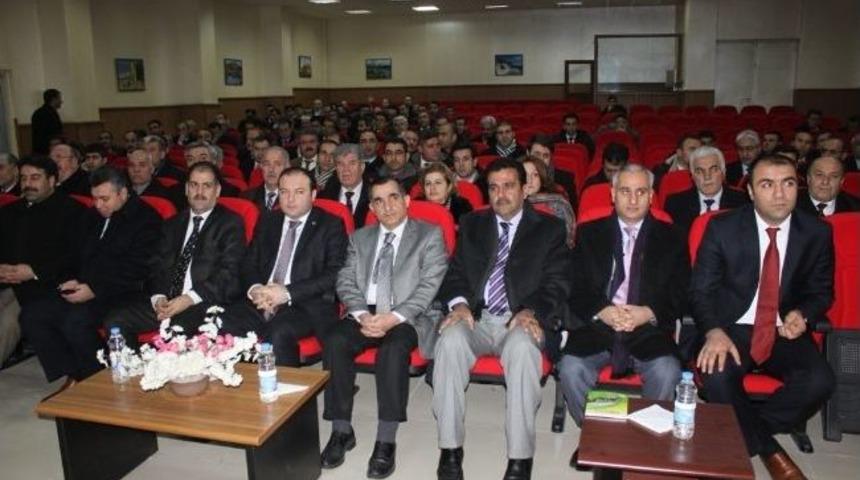 Van&rsquo;da "huzurlu Bir Toplum İ&ccedil;in Değerler Eğitimi" Toplantısı