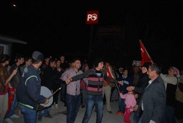 Asker Adayları Yolcu Ediliyor