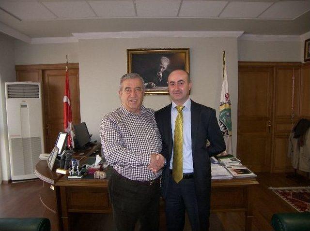 G&uuml;nde 6 Milyon Ekmek &Ccedil;&ouml;pe Gidiyor 1